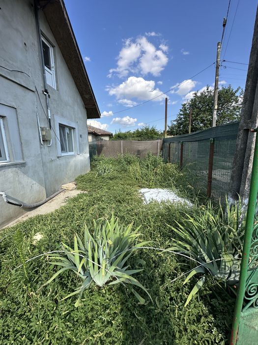 Vând proprietate – Casă și teren 1.300 mp în Crivăț, județul Călărași