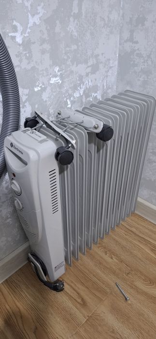 Масляный обогреватель Electronix 12 радиаторный