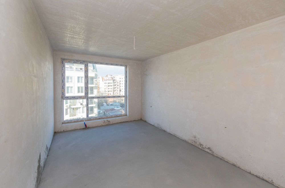 Дава се под наем Тристаен апартамент в София, Център - 123 кв.м за 278294.76 € - Снимка #6