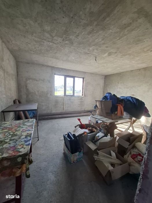 De vanzare vila in Barticesti, P+M, compusa din 7 camere Pret 85000 e