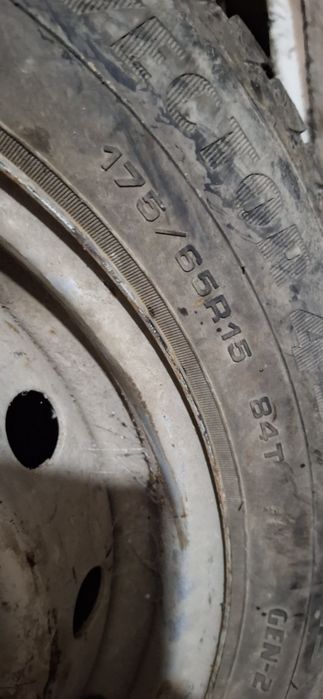 Продам колесо в сборе от ларгуса