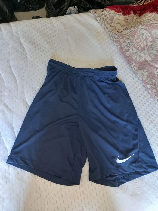 Pantaloni scurți nike