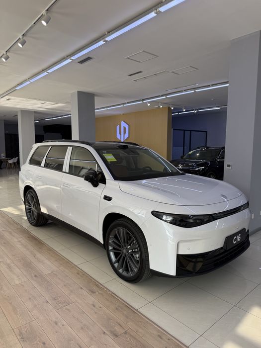 Leapmotor c16 Лидар 280km Gibrid 3+доп опция!