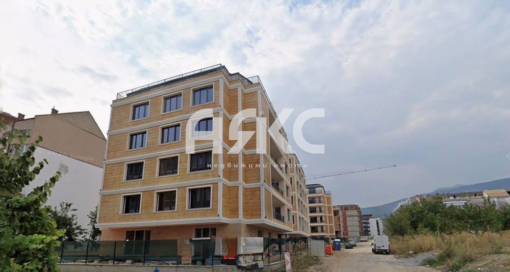 Тристаен апартамент в кв. Малинова Долина с БЪРЗ ДОСТЪП ДО ПЪТНИ ВЪЗЛИ