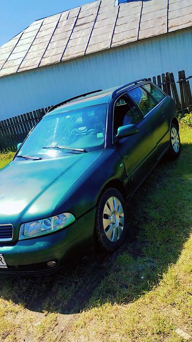 Vând Audi A4 b5 an 2002