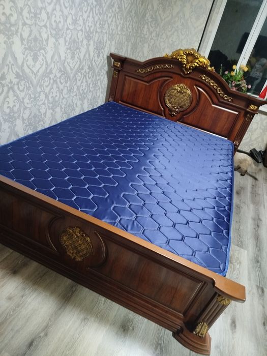 Спални Гарнитур сотилади холати алоо