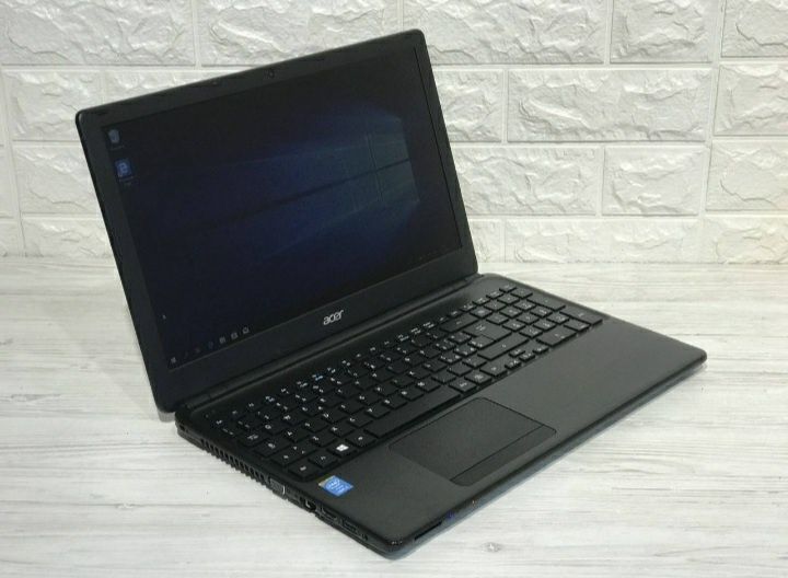 Notbok Aser sotiladi