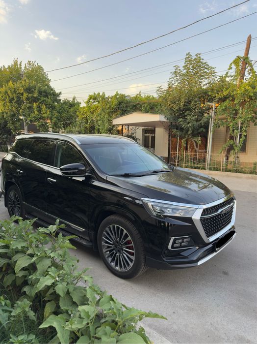 Jetour x95 sotiladi