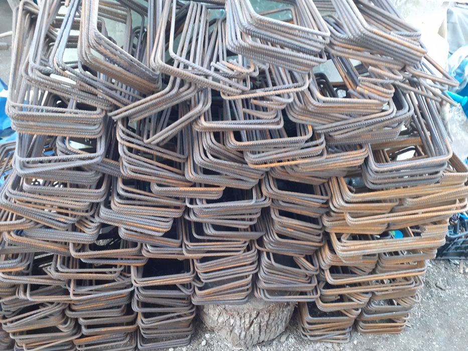 Etrieri  pentru construcții fundati  grinzi stalpi