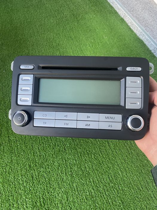 Радио RCD 300 от VW Golf
