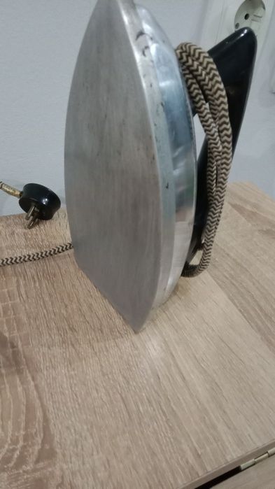 Утюг советский продам