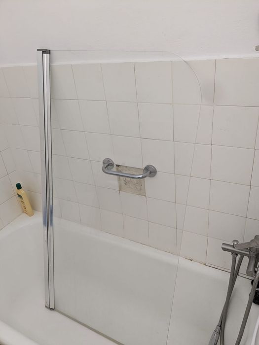 Geam securizat baie / cada. Paravan dus