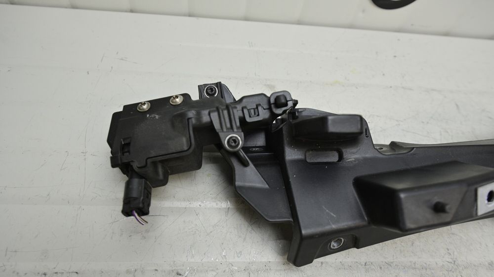 Suport Prindere Cutie Bagaj Spate Dreapta BMW R1200RT / R1250RT 2014