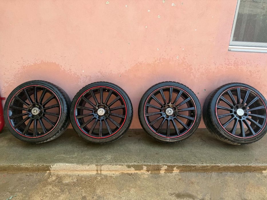 Vand jante mercedes R19 Una dintre ele are fisuri si este sudata