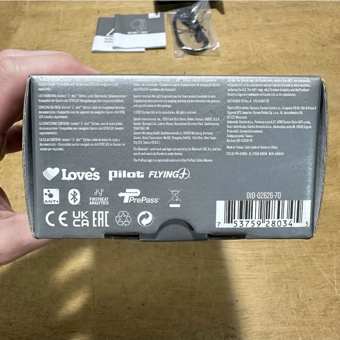 Продам Garmin Instinct Dezl Edition