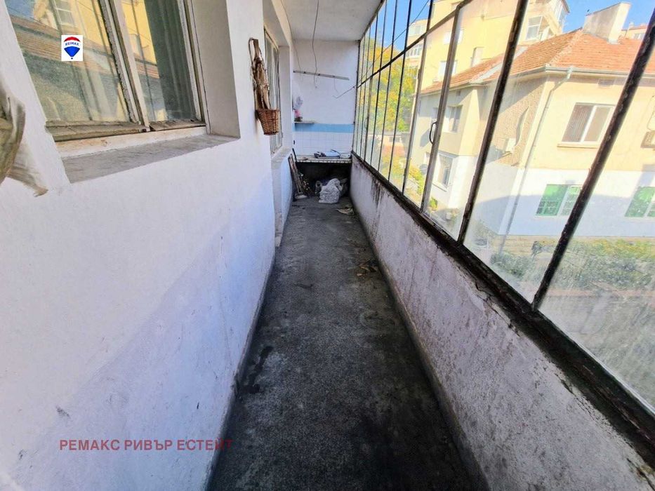 Продава се Многостаен апартамент в Разград, Варош - 144 кв.м за 820 €/кв.м - Снимка #9