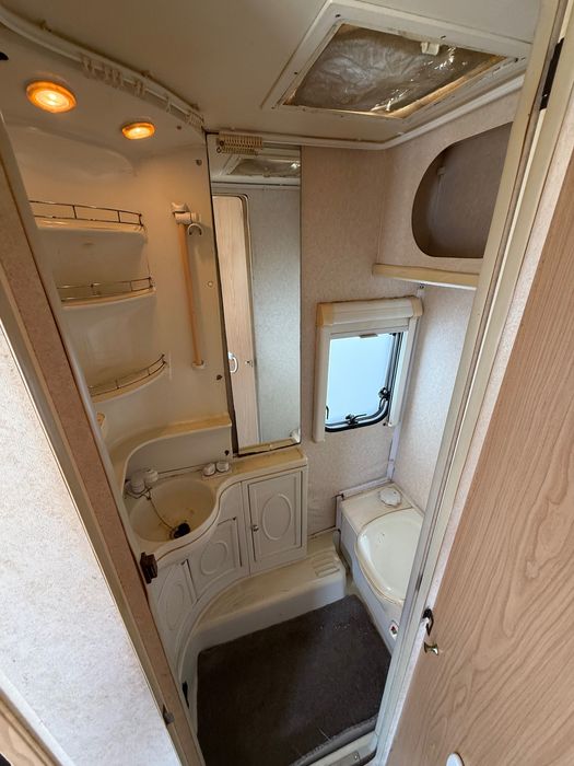 Каравана Bailey двуоса