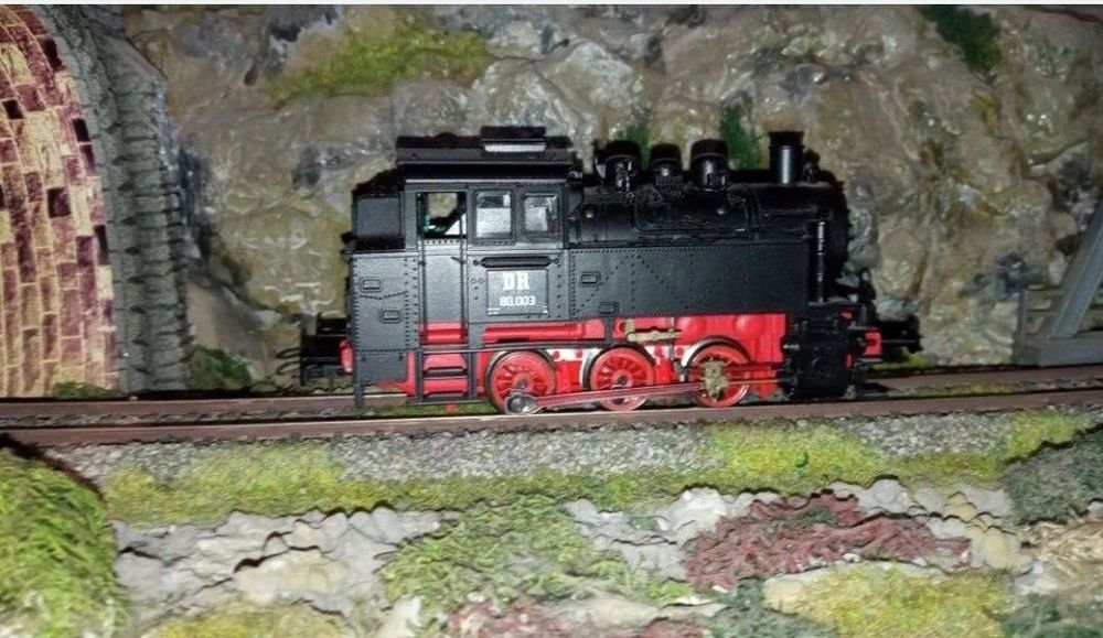 Scara HO BR80 locomotiva digitala