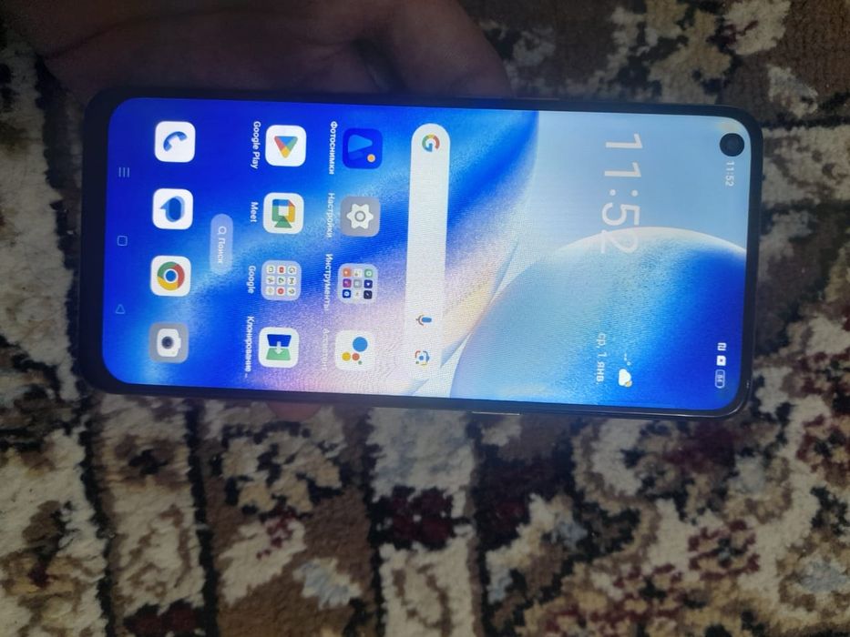 Продам смартфон орро Рено 5