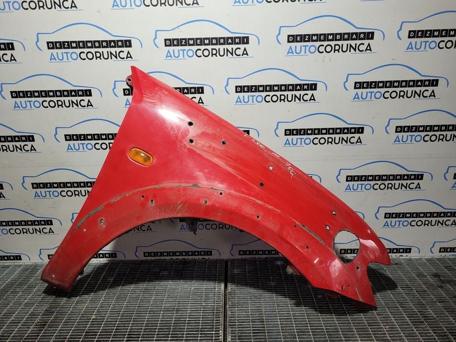 Aripa Dreapta Fata Mitsubishi L200 2006 - 2010 4 Usi ROSU (906)