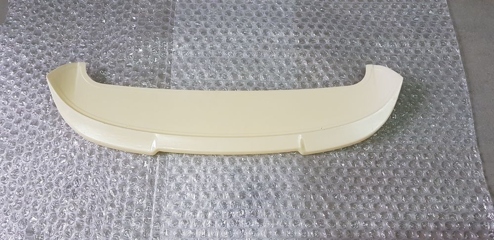 Ауди а3 8в спойлер за задно стъкло / Audi a3 8V Roof Spoiler