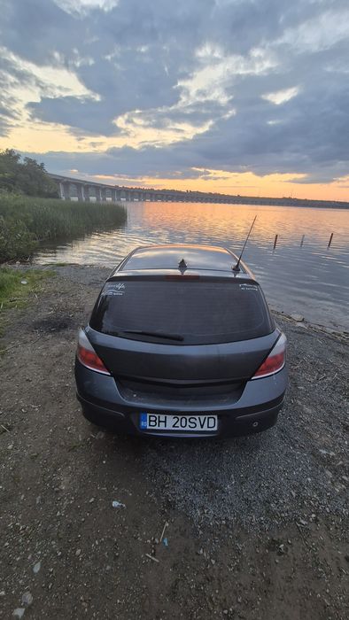 Opel Astra H 1.6