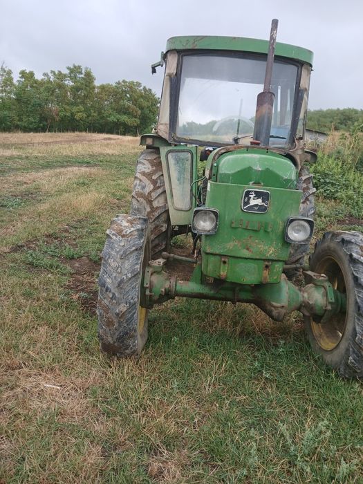 Tractor de vânzare