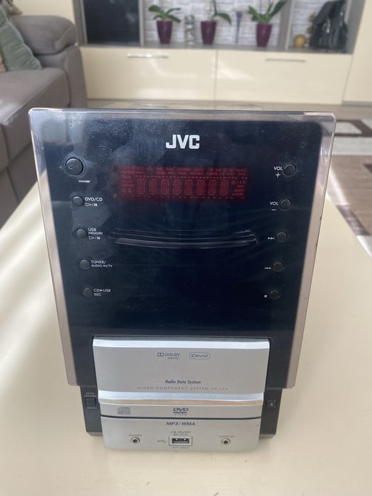 Mini combina JVC UC-L5V