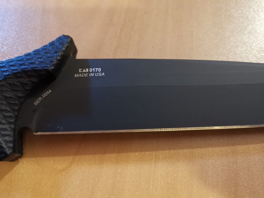 Продавам ZT0170 / Zero Tolerance 0170 Military Combat Fixed Blade for