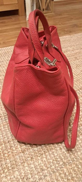 Vand geanta de piele, rosie