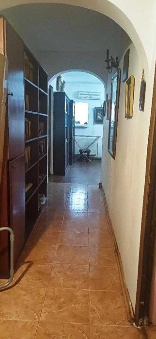 Vanzare casa Pantelimon/Tractorului, teren 810 mp.