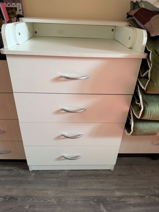 Шкаф, парта, тумба