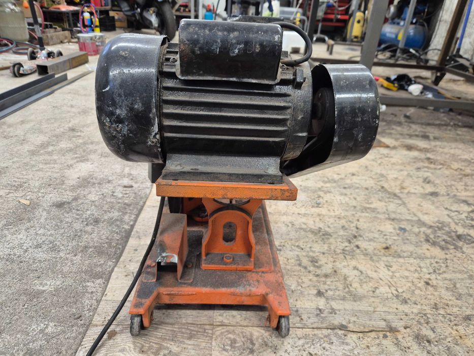 Машина за рязане на метал