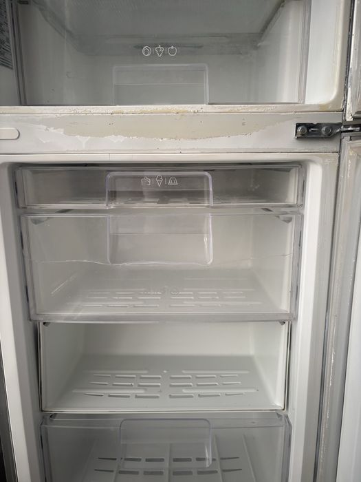 Продам холодильник