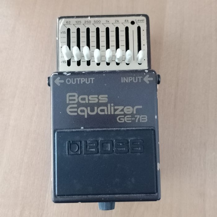 Продам гитарную педаль