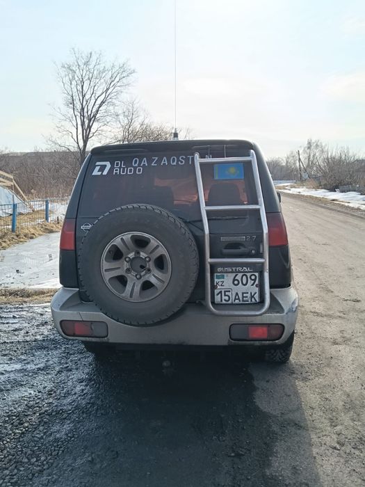 Продам нисан минстраль