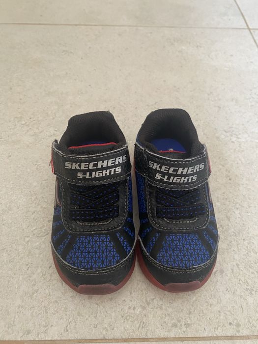 Детски светещи маратонки Skechers S-lights 2 чифта