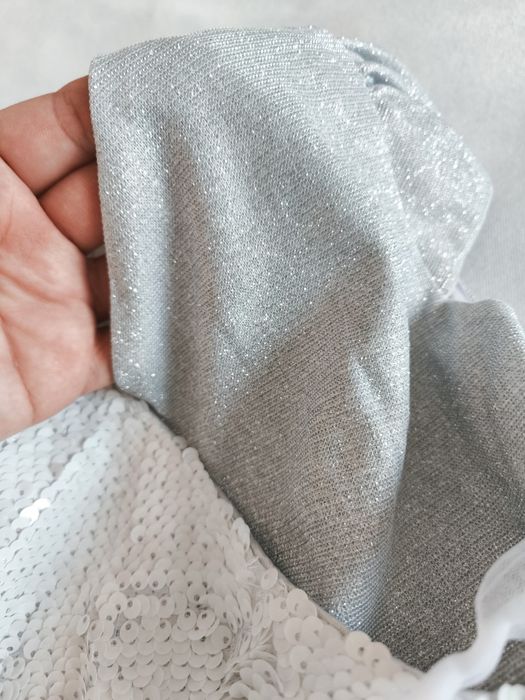 Нарядное белое платье 104-110