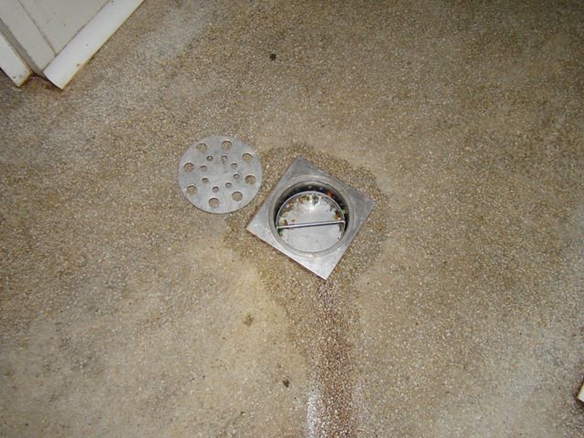 Продава се Промишлена сграда в Русе, Промишлена зона - Запад - 970 кв.м за 342 €/кв.м - Снимка #9