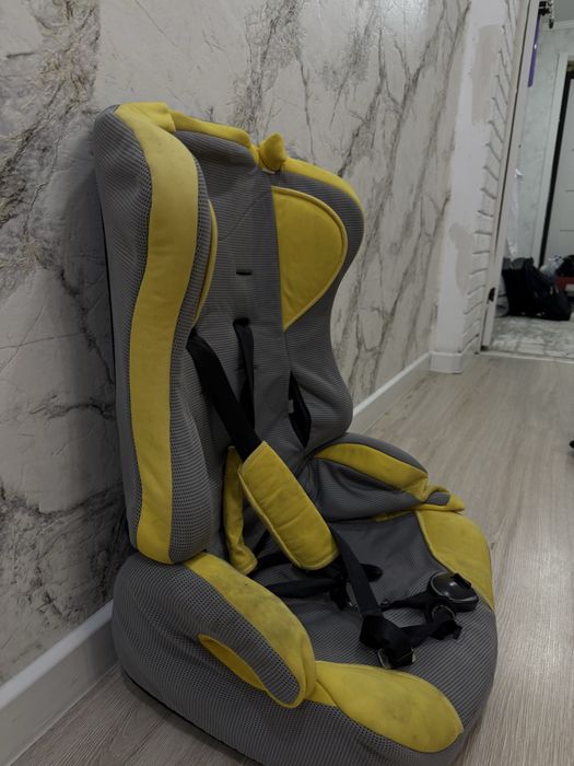 Продам автокресло