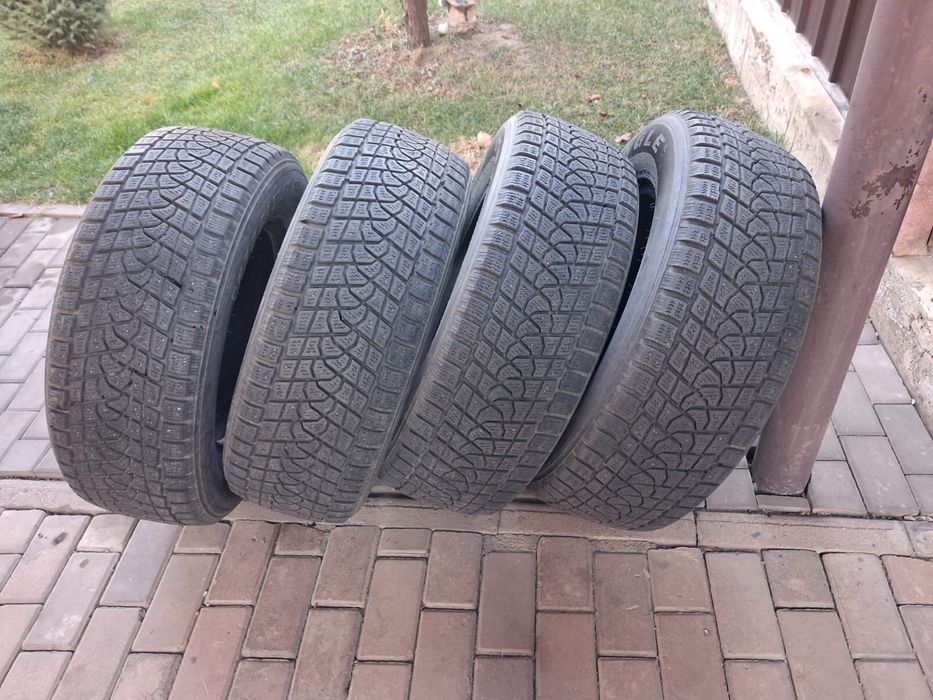 Комплект резины б.у