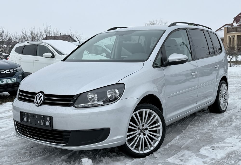 Touran 2010 7 locuri 1.6d