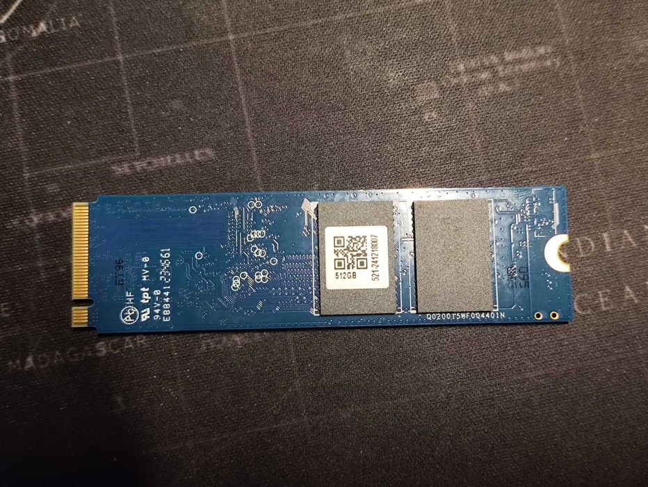 SSD диск 512 гигов
