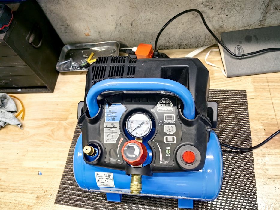 Монофазен безмаслен компресор GÜDE AIRPOWER 190/08/6, 1.5 kW, 140 л/ми