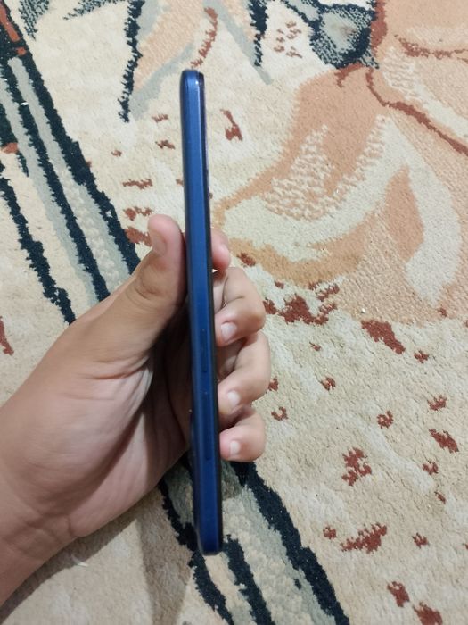 Продам Redmi 12c