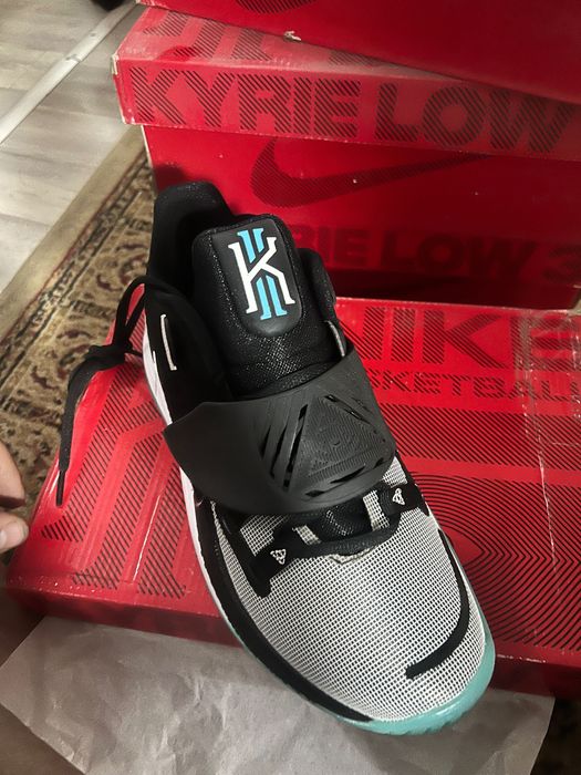 Nike Kyrie Low 3