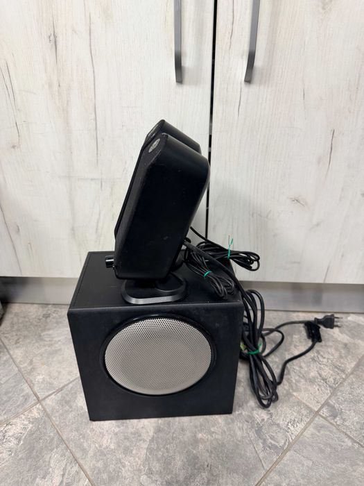 Logitech X-230 2.1 за компютър