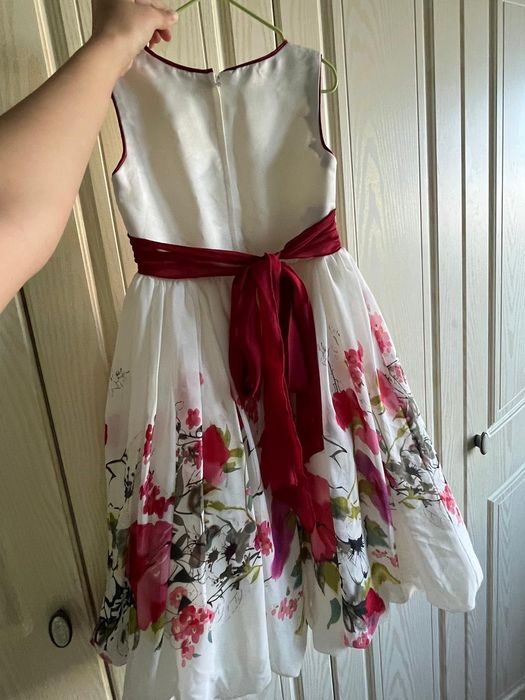 Платье с цветочками