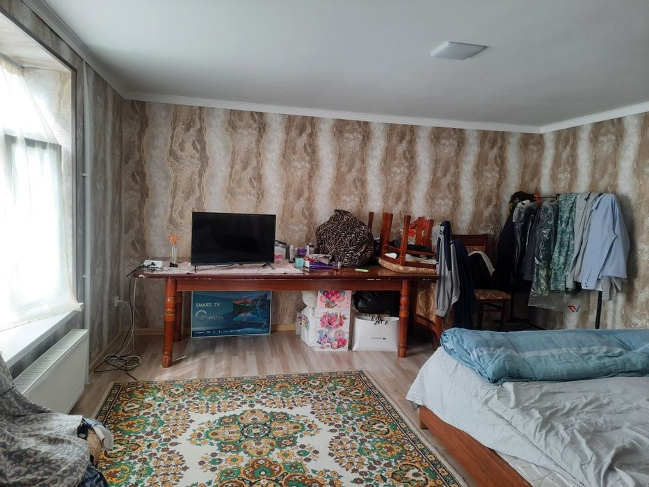 Hovli 2,8 sotiladi srochna