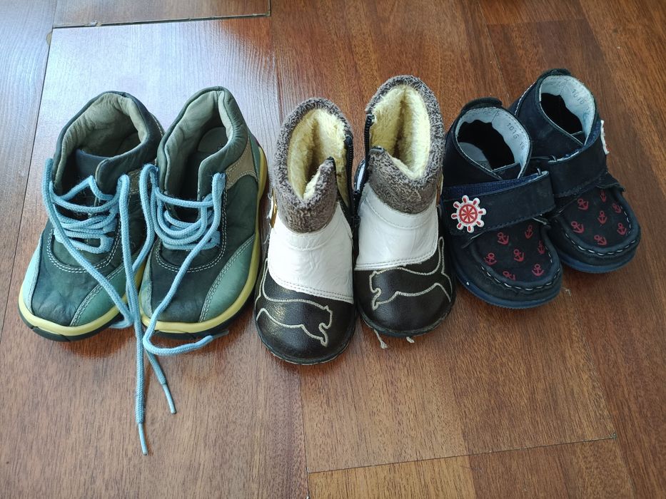 Продам детский обувь на девочку